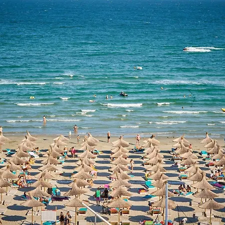 Vice Seafront 2 Bedroom N Pools Alezzi Beach Apartment *