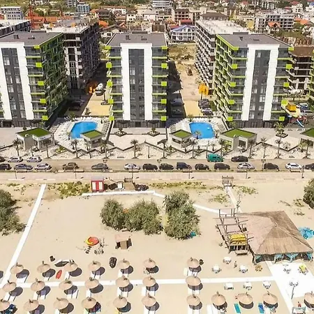 Vice Seafront 2 Bedroom N Pools Alezzi Beach Apartmán